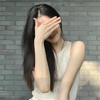 江南诊所 海报